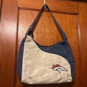 NWT NFL Denver Broncos Navy Shoulder Bag